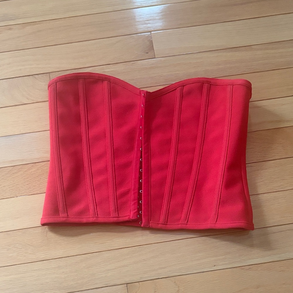 PrettyLittleThing Scarlet Strapless Corset Top